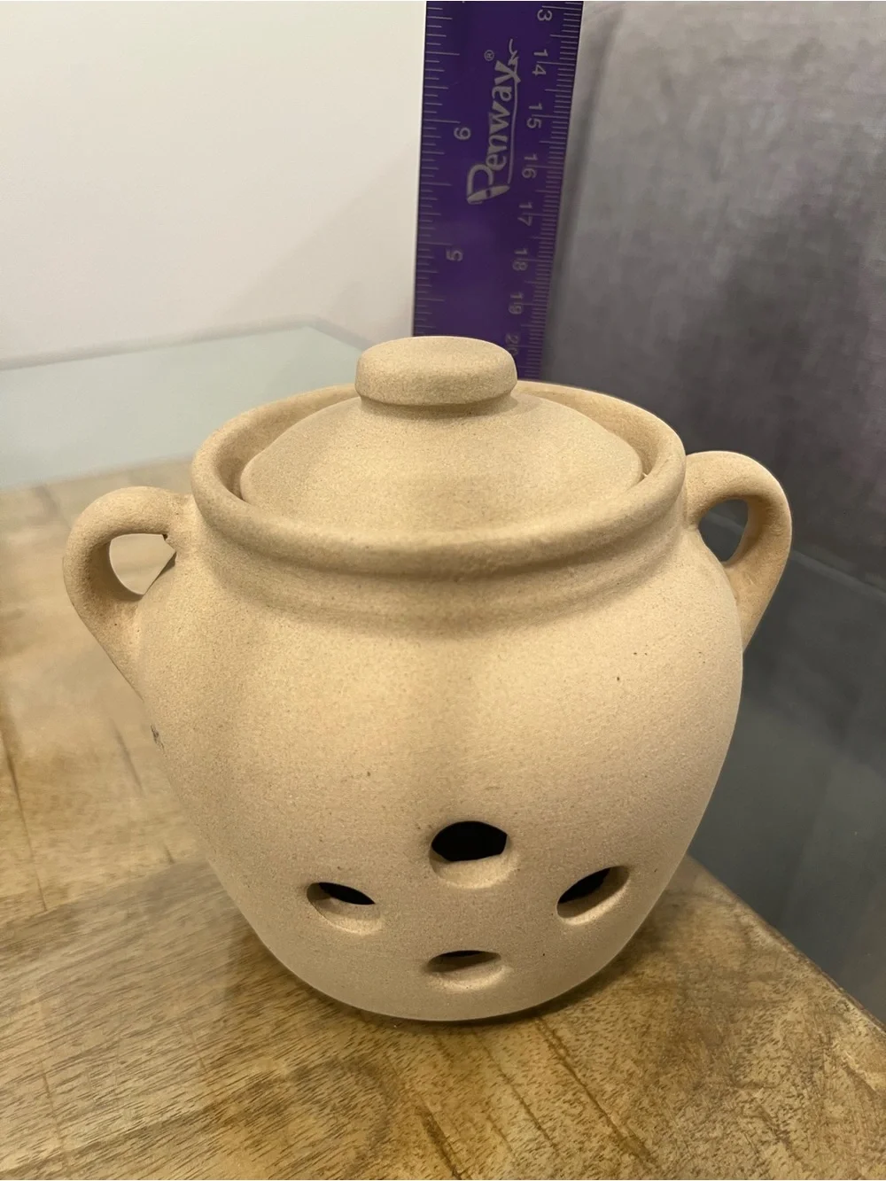 Vintage Monmouth Pottery Garlic Keeper with Maple Leaf USA